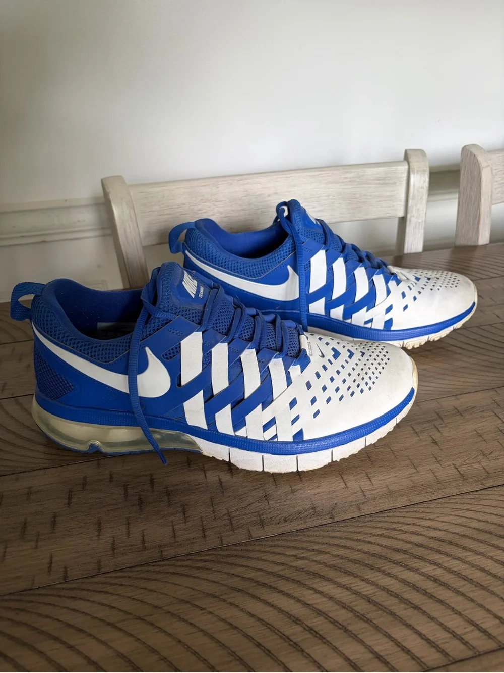 Nike Fingertrap Air Max Mens Size 11 White Blue Training Shoes 666410-400